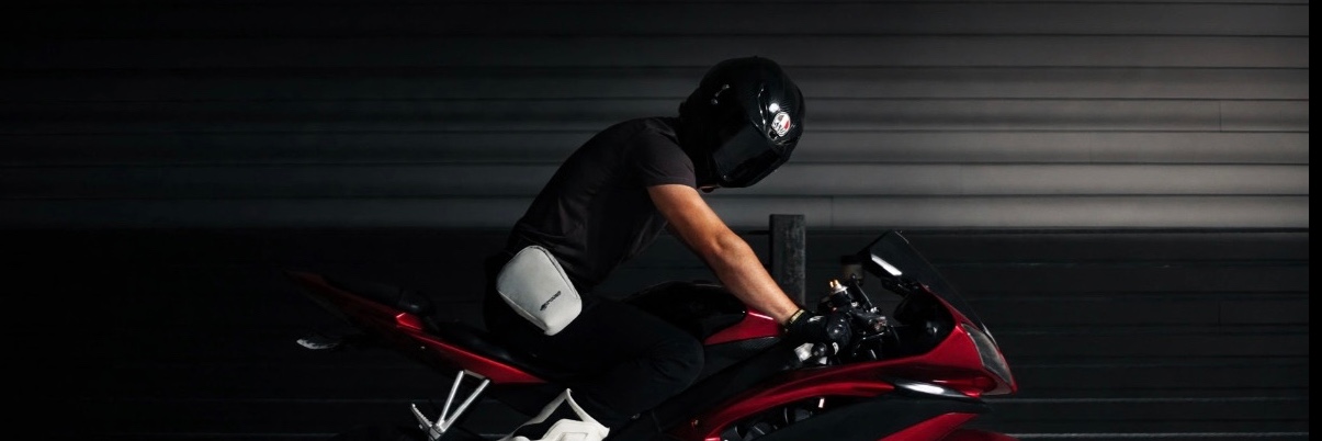 motocozy's banner