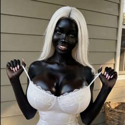Amina Darkskin