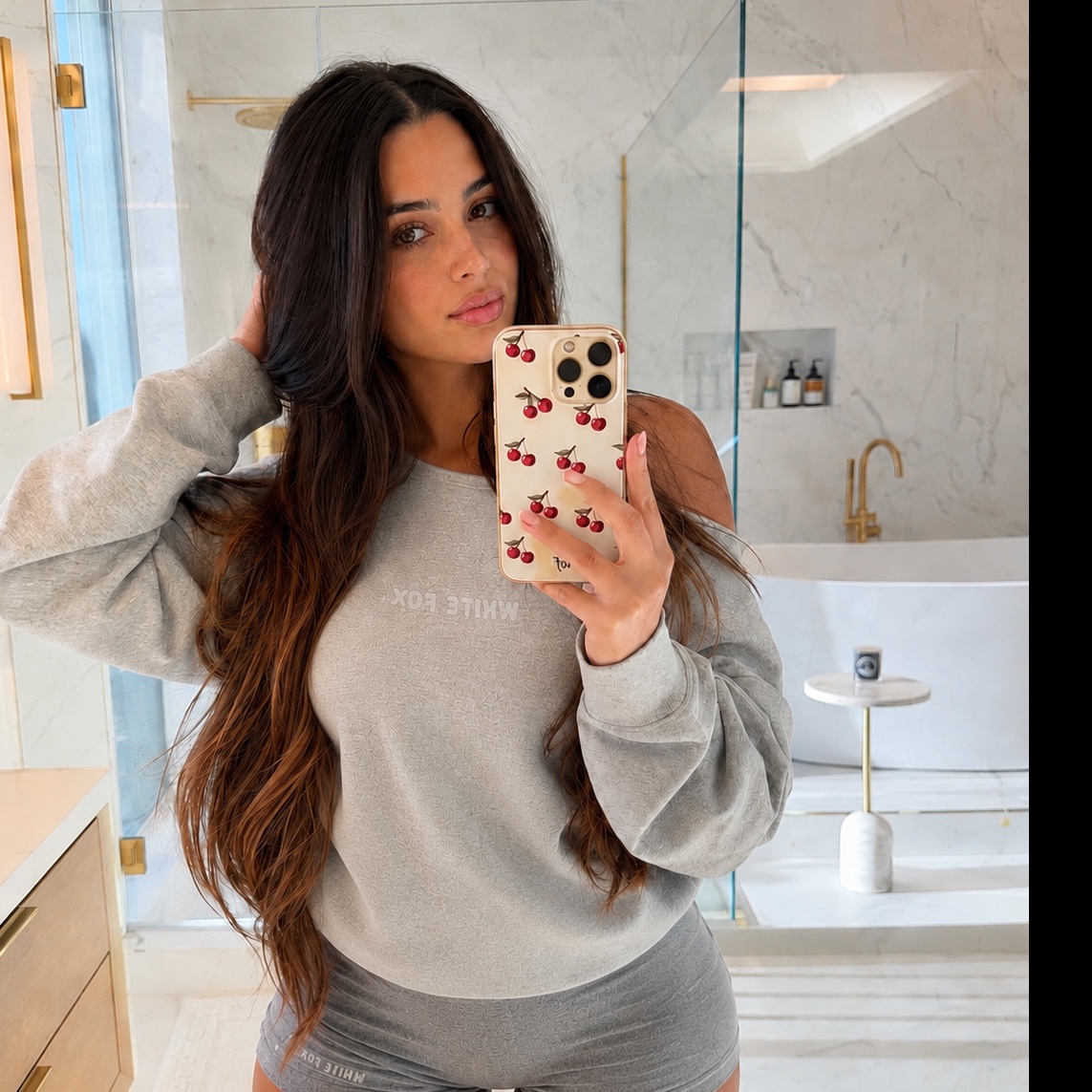 Mia Reyes